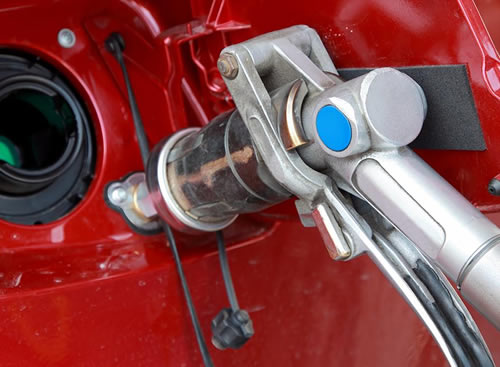 На Сахалине к 2025 году выдадут 100 тыс. сертификатов для бесплатного перевода автомобилей на газ
